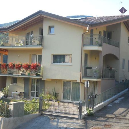 Apartamento Poggio Ai Vigneti Entratico Exterior foto