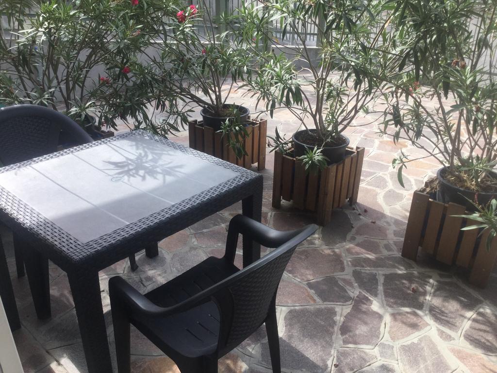 Apartamento Poggio Ai Vigneti Entratico Exterior foto