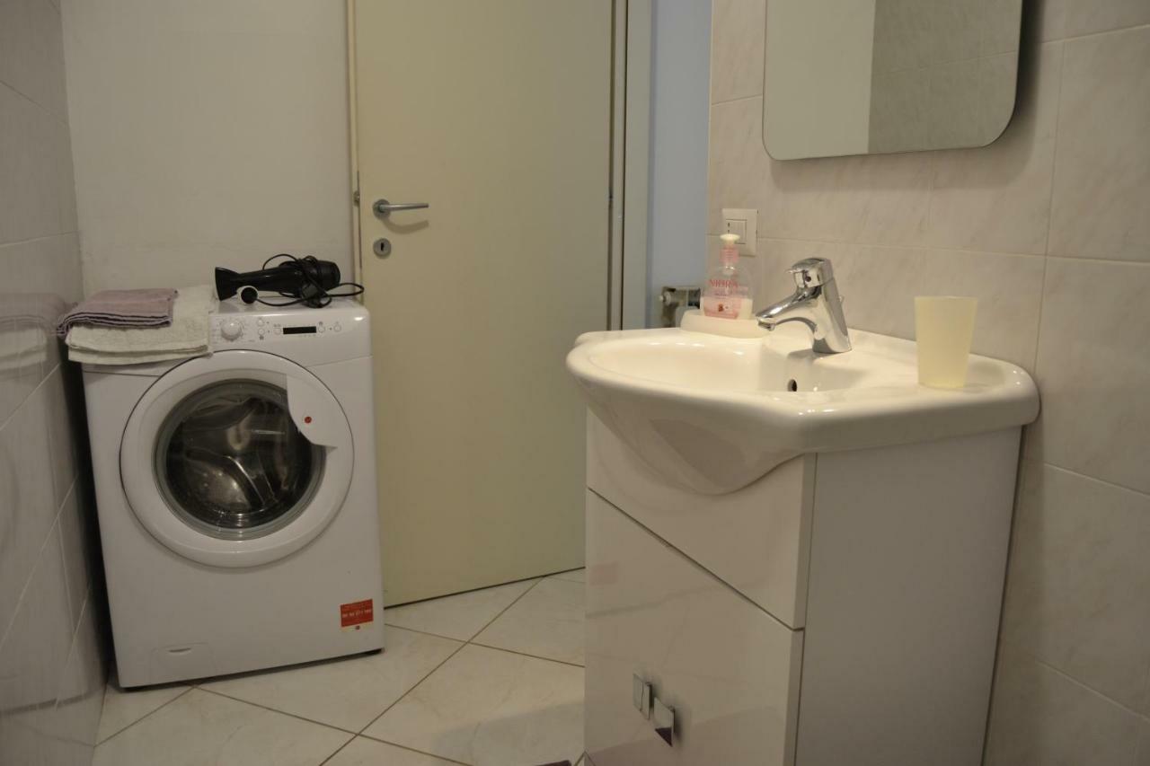 Apartamento Poggio Ai Vigneti Entratico Exterior foto